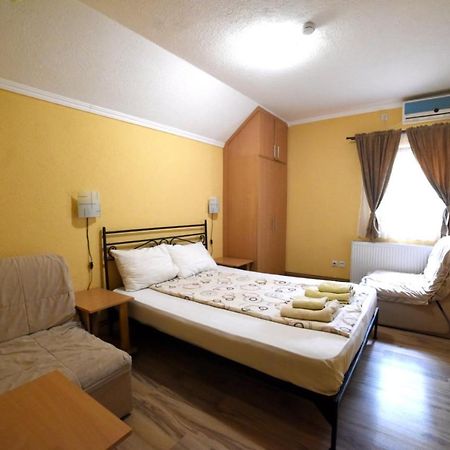 Hotel Etno Kuca Sa Konacistem Gocko Vrnjačka Banja Exteriér fotografie