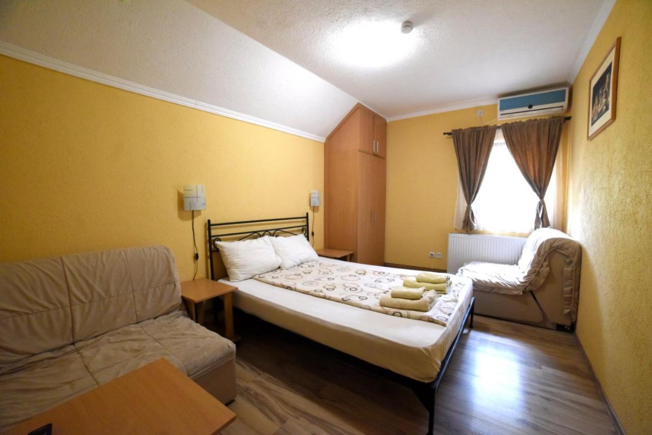 Hotel Etno Kuca Sa Konacistem Gocko Vrnjačka Banja Exteriér fotografie