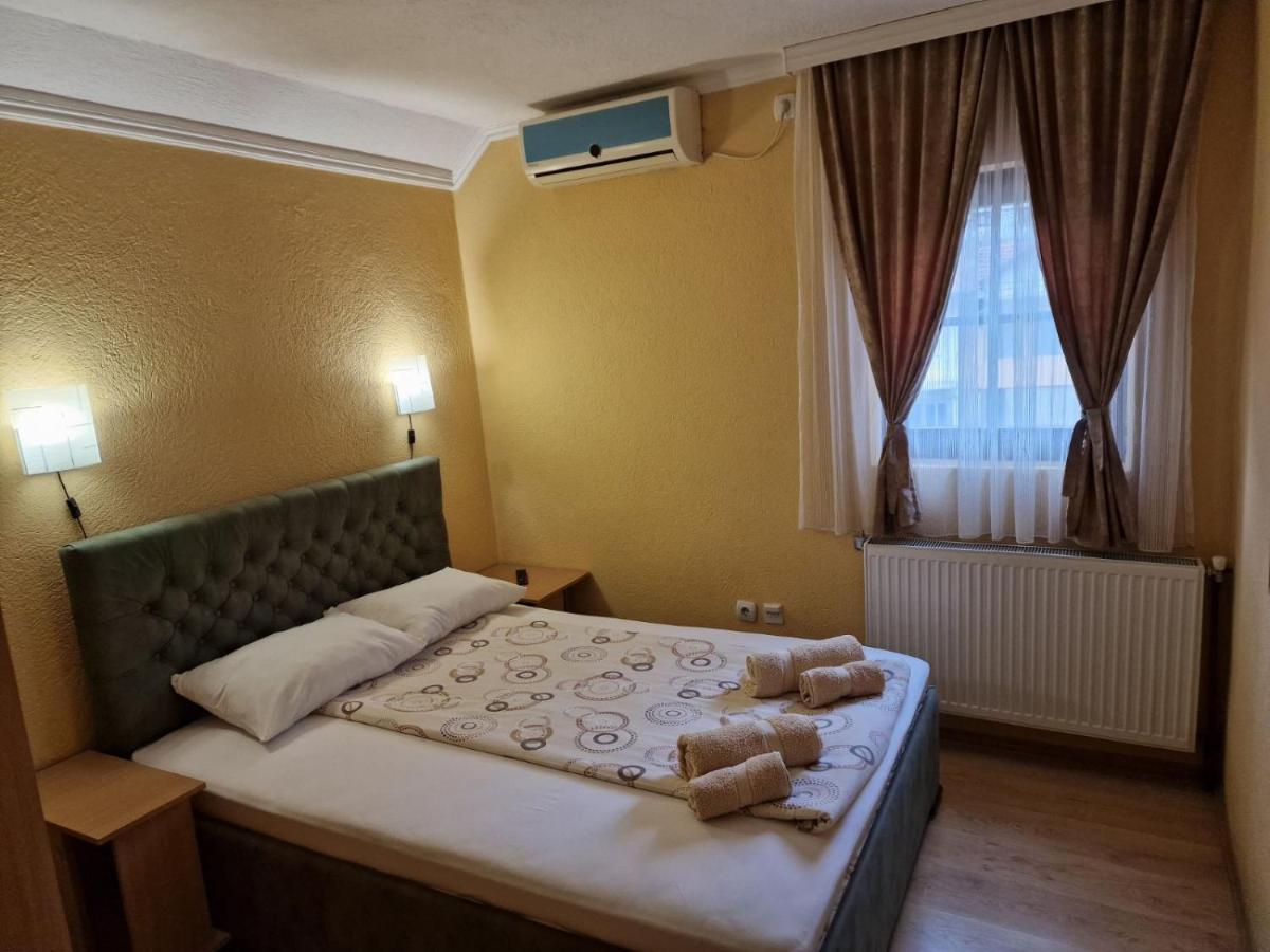 Hotel Etno Kuca Sa Konacistem Gocko Vrnjačka Banja Exteriér fotografie